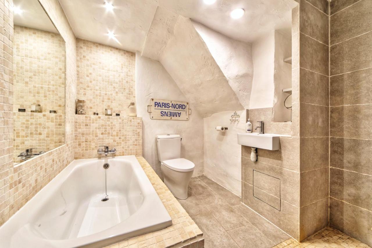 Townhouse Mougins In The Old Village, Fantastic View, Sea And Mountains Екстер'єр фото