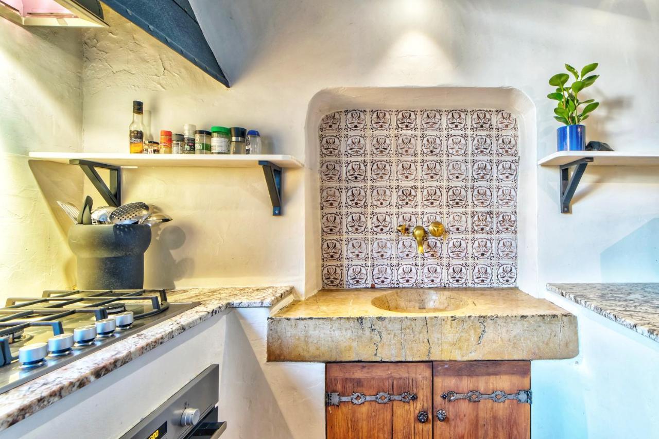 Townhouse Mougins In The Old Village, Fantastic View, Sea And Mountains Екстер'єр фото