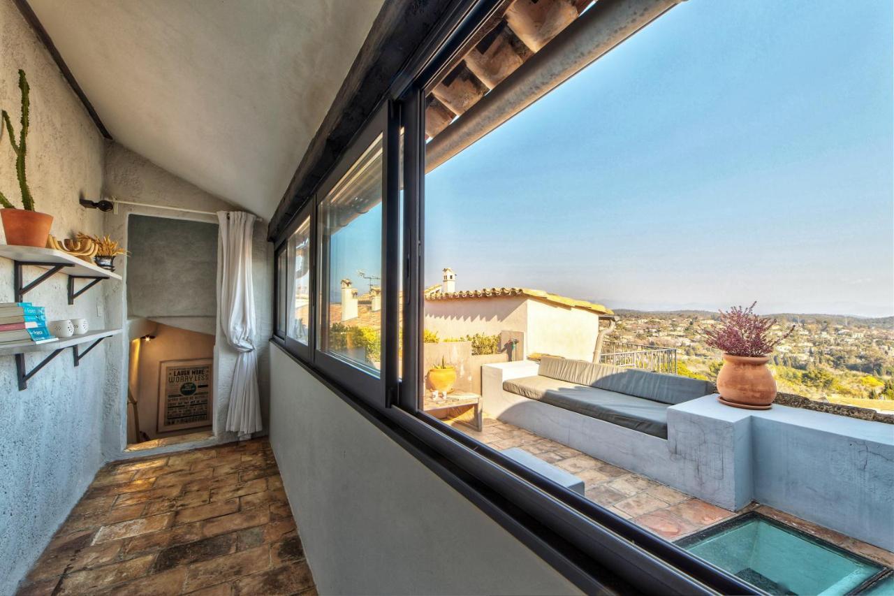 Townhouse Mougins In The Old Village, Fantastic View, Sea And Mountains Екстер'єр фото